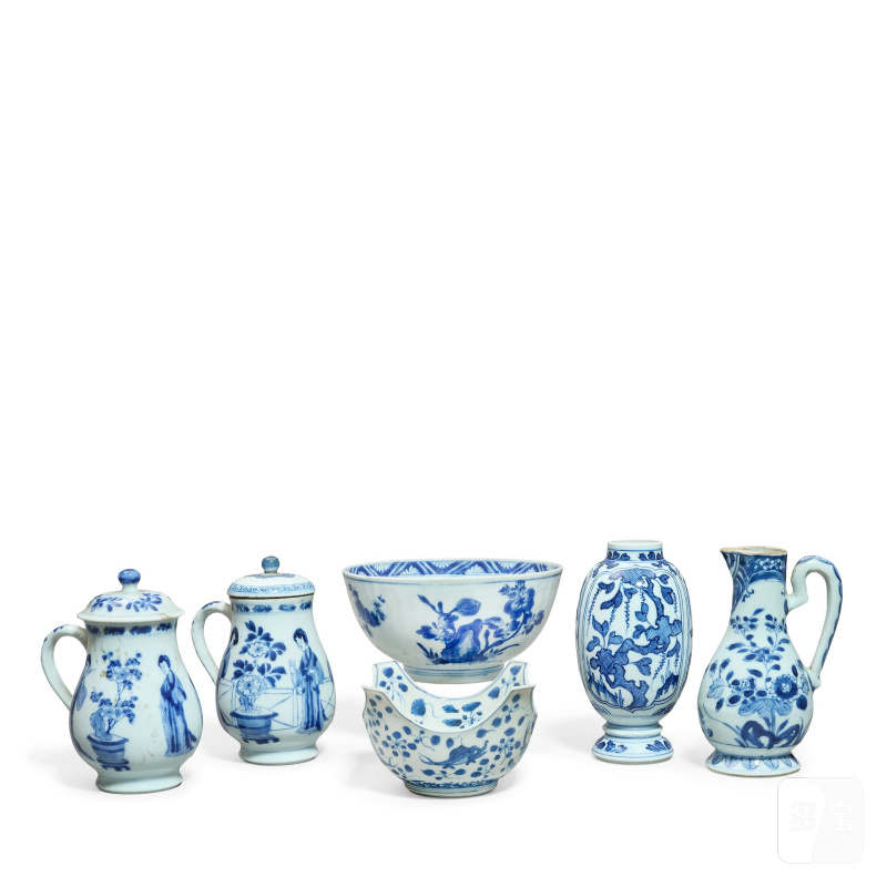 清康熙 青花器皿一組 | A COLLECTION OF BLUE AND WHITE PORCELAIN